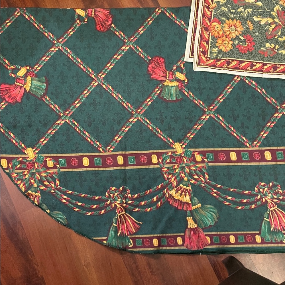 Holiday Green Floral and Burgundy Tassel Table Cloth 56” X  78” & 3 Napkins 14”